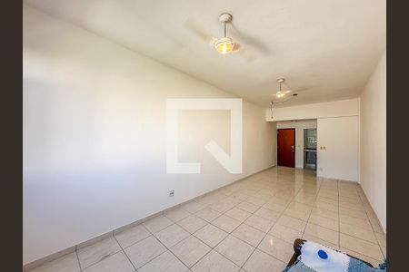 Sala/Quarto de apartamento para alugar com 1 quarto, 42m² em Centro, Rio de Janeiro