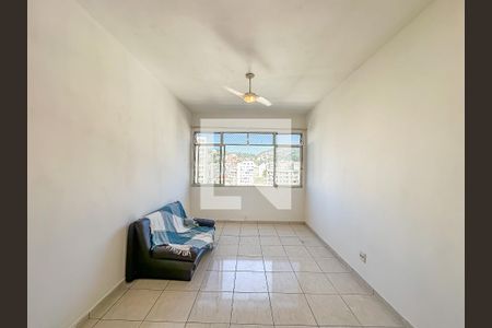 Sala/Quarto de apartamento para alugar com 1 quarto, 42m² em Centro, Rio de Janeiro