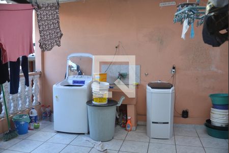 Área de Serviço de casa à venda com 3 quartos, 275m² em Vila Valparaíso, Santo André