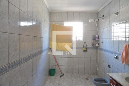 Banheiro Social de casa à venda com 3 quartos, 275m² em Vila Valparaíso, Santo André
