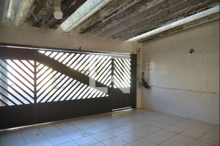 Garagem de casa à venda com 3 quartos, 275m² em Vila Valparaíso, Santo André
