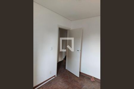 Foto 14 de casa à venda com 3 quartos, 90m² em Chácara Inglesa, São Paulo