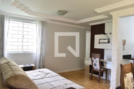 Sala de apartamento para alugar com 2 quartos, 50m² em Sítio Cercado, Curitiba