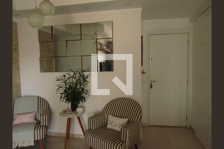 Sala de apartamento à venda com 2 quartos, 65m² em Continental, Osasco