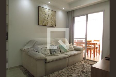 Sala de apartamento à venda com 2 quartos, 65m² em Continental, Osasco