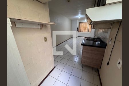 Cozinha de apartamento à venda com 2 quartos, 102m² em Pinheiro, São Leopoldo