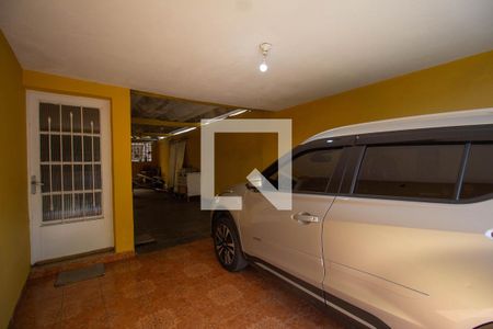 Garagem de casa à venda com 4 quartos, 250m² em Vila Progresso (zona Norte), São Paulo