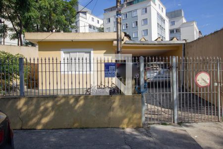 Fachada de casa à venda com 4 quartos, 250m² em Vila Progresso (zona Norte), São Paulo
