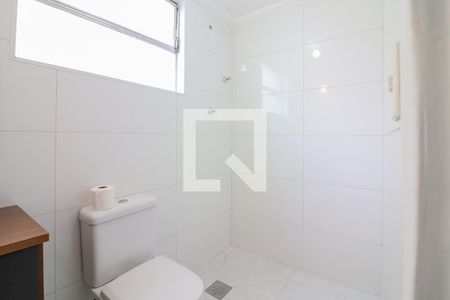 Banheiro de apartamento à venda com 2 quartos, 60m² em Vila Lageado, São Paulo