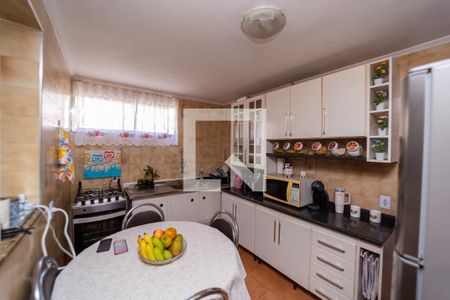 Cozinha de apartamento à venda com 2 quartos, 49m² em Itaquera, São Paulo