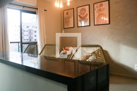 Sala de apartamento para alugar com 1 quarto, 50m² em Guilhermina, Praia Grande