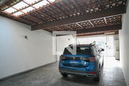 Garagem de casa para alugar com 4 quartos, 220m² em Vila das Merces, São Paulo