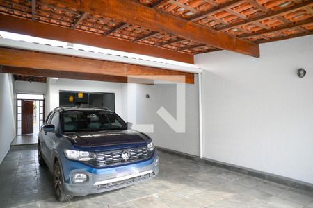Garagem de casa para alugar com 4 quartos, 220m² em Vila das Merces, São Paulo