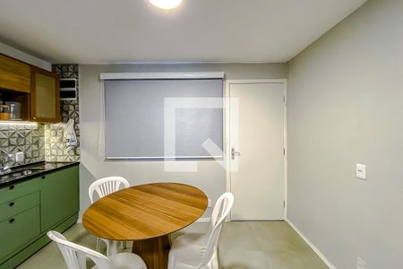 Sala e Cozinha de kitnet/studio para alugar com 1 quarto, 25m² em Vila Prudente, São Paulo