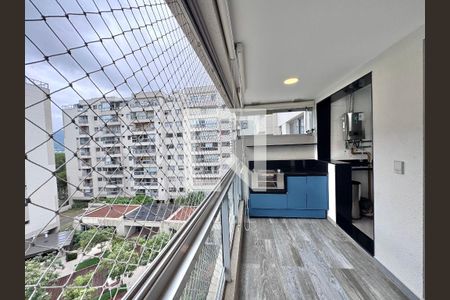 Varanda de apartamento para alugar com 2 quartos, 82m² em Recreio dos Bandeirantes, Rio de Janeiro