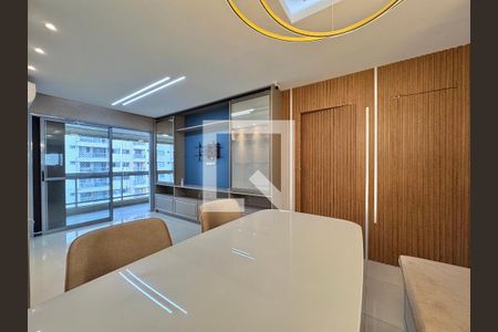 Sala de apartamento para alugar com 2 quartos, 82m² em Recreio dos Bandeirantes, Rio de Janeiro