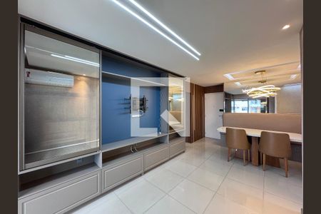 Sala de apartamento para alugar com 2 quartos, 82m² em Recreio dos Bandeirantes, Rio de Janeiro