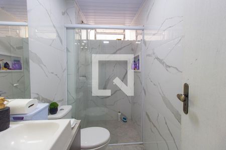 Banheiro de apartamento à venda com 2 quartos, 58m² em Centro, São Leopoldo