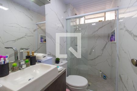 Banheiro de apartamento à venda com 2 quartos, 58m² em Centro, São Leopoldo
