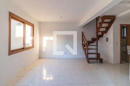 Sala de casa de condomínio à venda com 2 quartos, 130m² em Ipanema, Porto Alegre