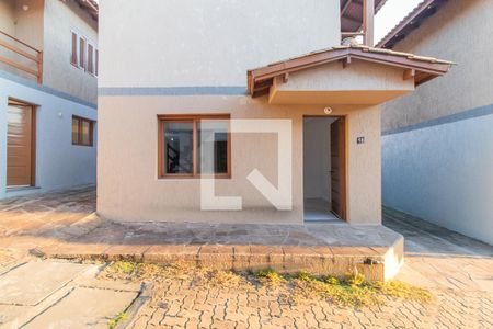 Fachada de casa de condomínio à venda com 2 quartos, 130m² em Ipanema, Porto Alegre