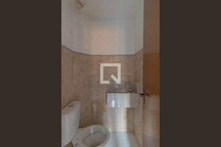 Lavabo de casa de condomínio à venda com 2 quartos, 130m² em Ipanema, Porto Alegre