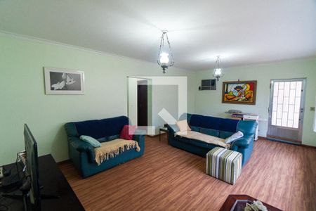 Sala de casa à venda com 4 quartos, 215m² em Vila da Saúde, São Paulo