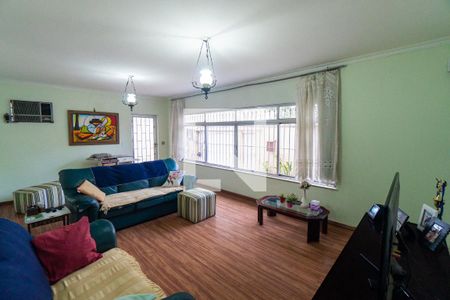 Sala de casa à venda com 4 quartos, 215m² em Vila da Saúde, São Paulo