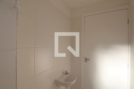 Banheiro de apartamento para alugar com 2 quartos, 52m² em Mato Grande, Canoas