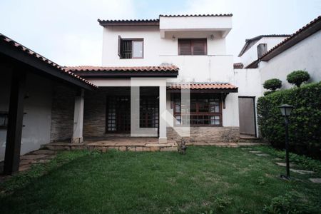 Entrada de casa para alugar com 4 quartos, 380m² em Jardim Popular, São Paulo