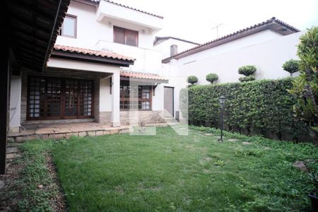 Entrada de casa para alugar com 4 quartos, 380m² em Jardim Popular, São Paulo