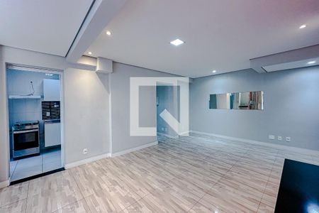 Sala de apartamento à venda com 1 quarto, 70m² em Vila Regente Feijó, São Paulo