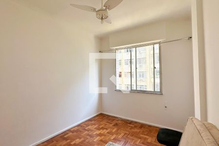 Quarto 1 de apartamento para alugar com 3 quartos, 96m² em Copacabana, Rio de Janeiro