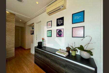 Sala de apartamento à venda com 2 quartos, 98m² em Água Branca, São Paulo