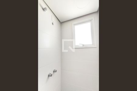 Banheiro de apartamento para alugar com 2 quartos, 62m² em Centro, São Leopoldo