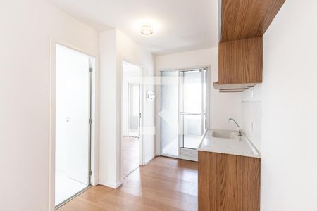 Sala/Cozinha de apartamento para alugar com 2 quartos, 36m² em Lapa, São Paulo