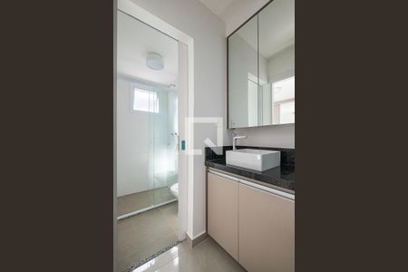 Banheiro de apartamento para alugar com 1 quarto, 35m² em Pinheiros, São Paulo