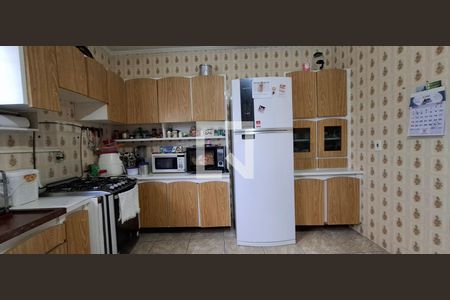 Cozinha de casa à venda com 3 quartos, 203m² em Parque das Nações, Santo André