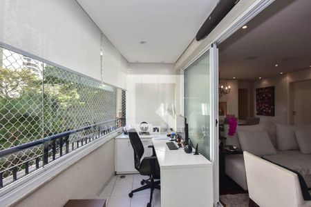 Varanda de apartamento à venda com 3 quartos, 129m² em Real Parque, São Paulo