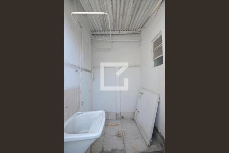 Área de Serviço de casa para alugar com 1 quarto, 50m² em Vila Valqueire, Rio de Janeiro