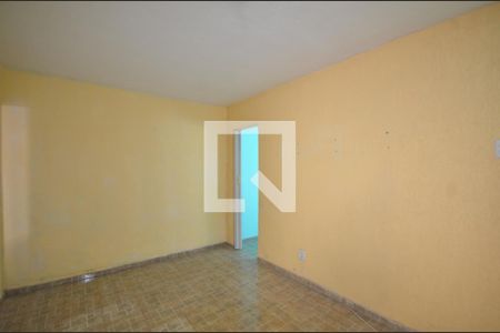 Sala de casa para alugar com 1 quarto, 50m² em Vila Valqueire, Rio de Janeiro