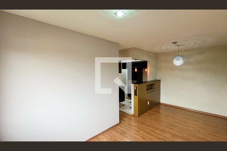 Sala 2 de apartamento para alugar com 2 quartos, 46m² em Rio Pequeno, São Paulo