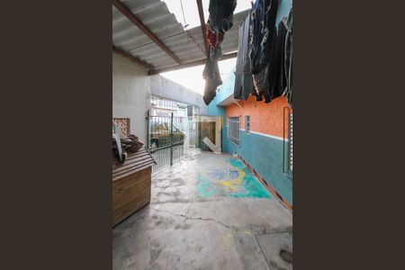 Garagem de casa à venda com 1 quarto, 221m² em Jardim Dona Sinha, São Paulo