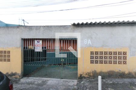 Fachada de casa à venda com 1 quarto, 221m² em Jardim Dona Sinha, São Paulo