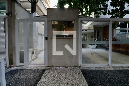 Fachada de apartamento para alugar com 3 quartos, 100m² em Barra Funda, Guarujá