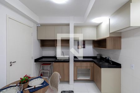 Sala/Cozinha de apartamento à venda com 2 quartos, 34m² em Vila Ré, São Paulo