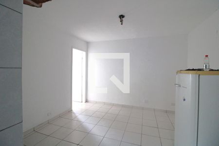Cozinha de casa à venda com 1 quarto, 500m² em Jardim Ubirajara, São Paulo