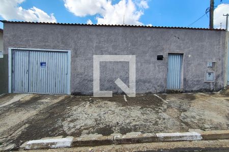 Fachada de casa à venda com 3 quartos, 318m² em Jardim Londres, Campinas
