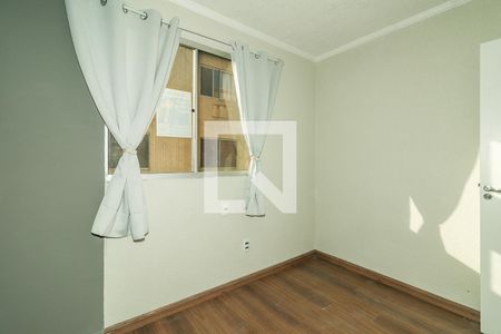 Quarto de apartamento à venda com 2 quartos, 45m² em Sarandi, Porto Alegre
