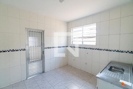 Cozinha 2 de casa à venda com 3 quartos, 100m² em Jardim Oriental, São Paulo
